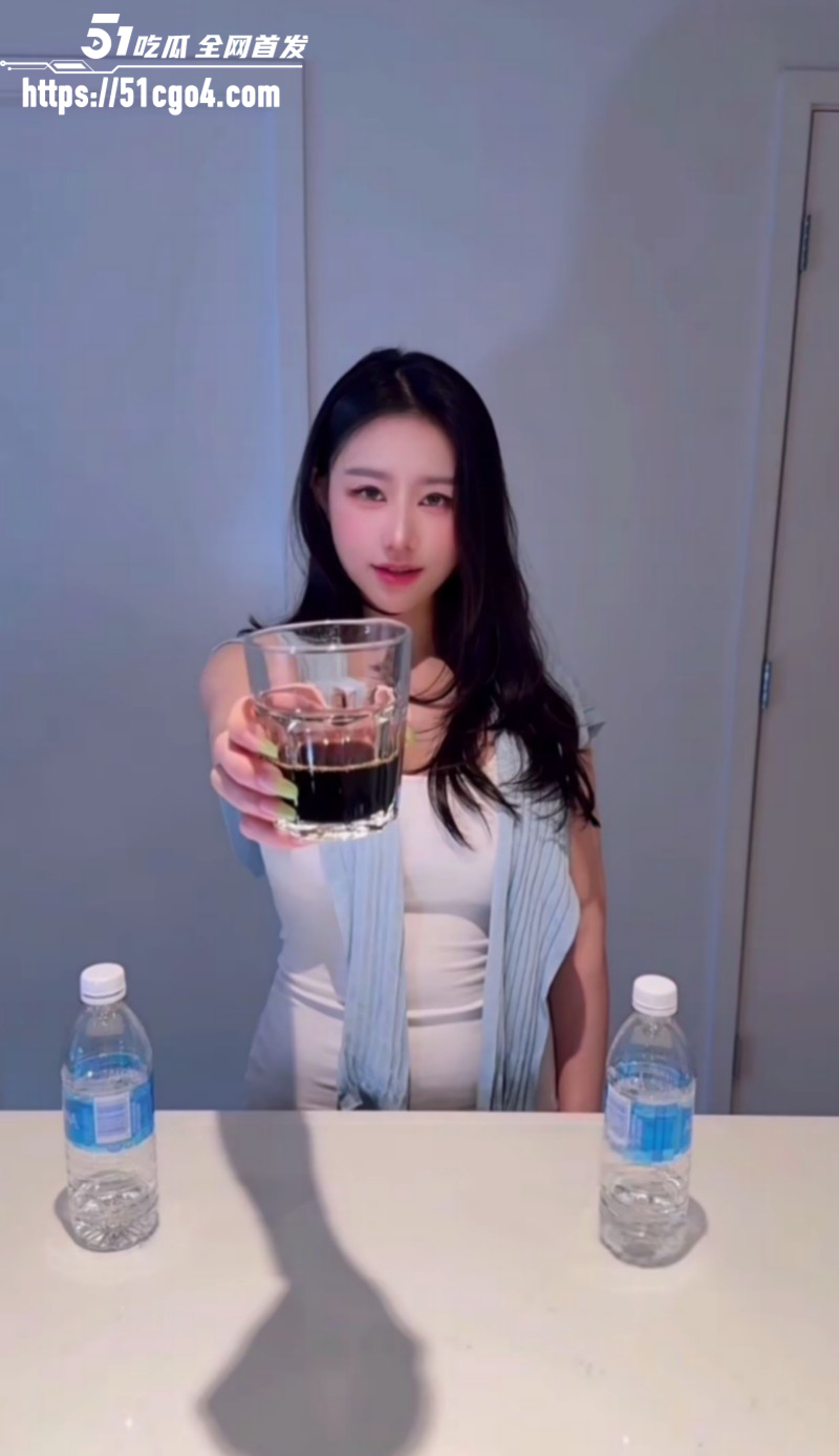 汐梦瑶与妈妈开视频口交06