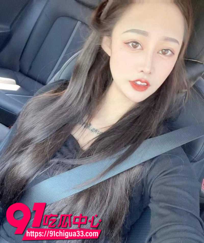 约炮大神一顿小龙虾拿下川渝花臂小母狗2