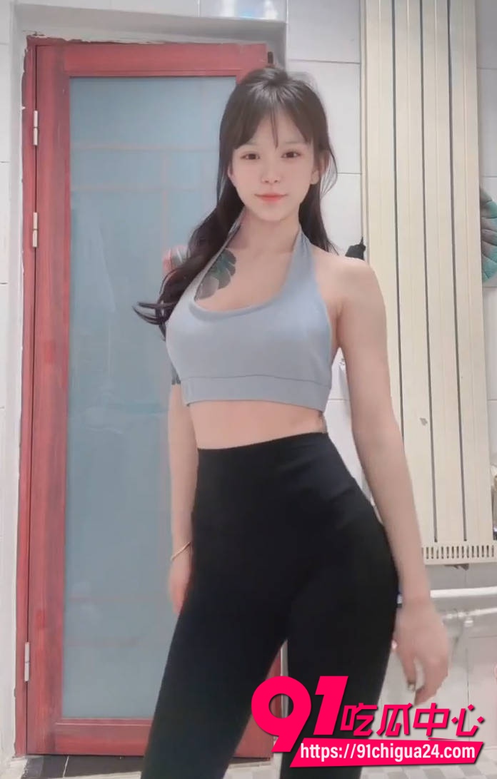 快手小困鱼蒙佳怡1