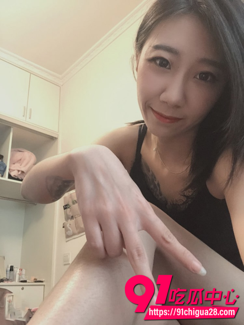德国留学生钟义迷奸自己女友拍照被德国慕尼黑法院判刑11年7