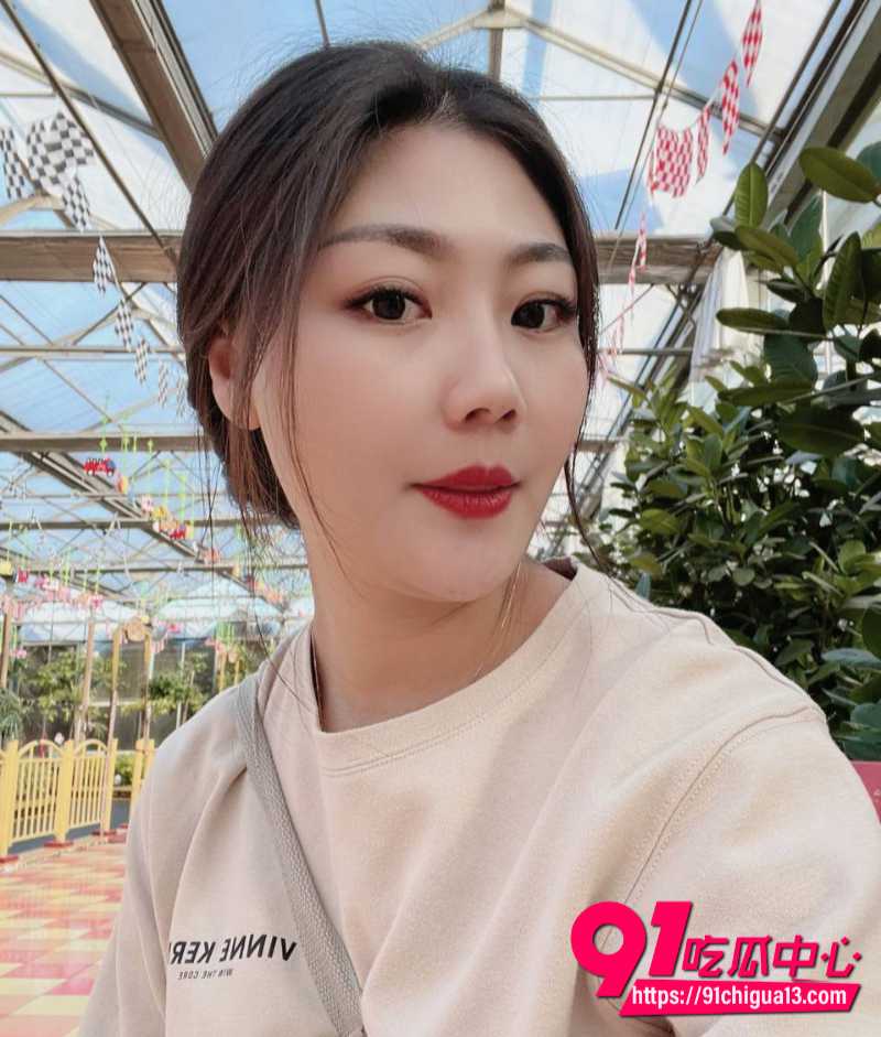 广州骚货刘钰莹1