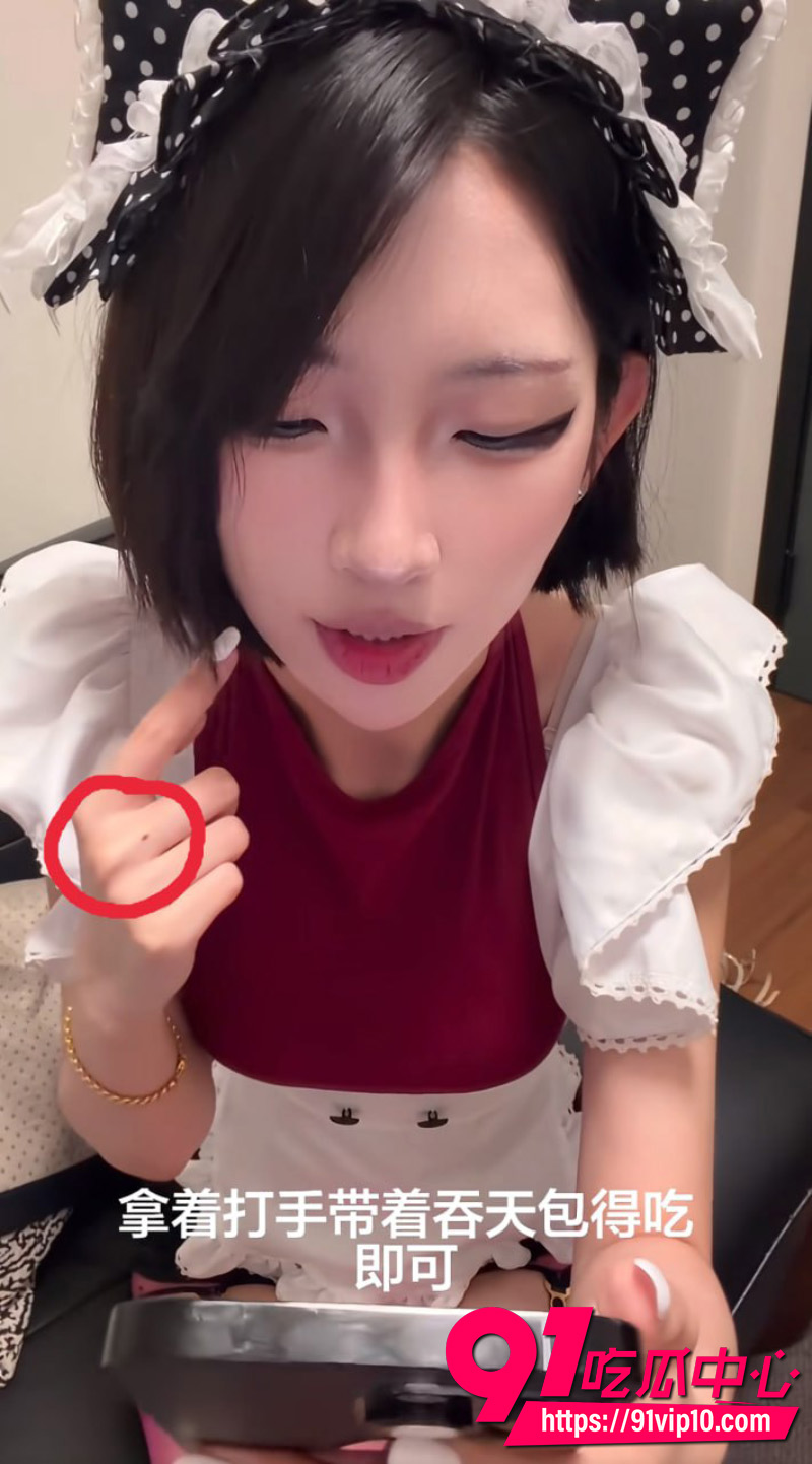 行简左手无名指的黑痣铁证1.jpg