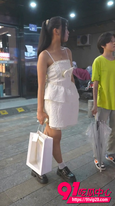 带裙美女9