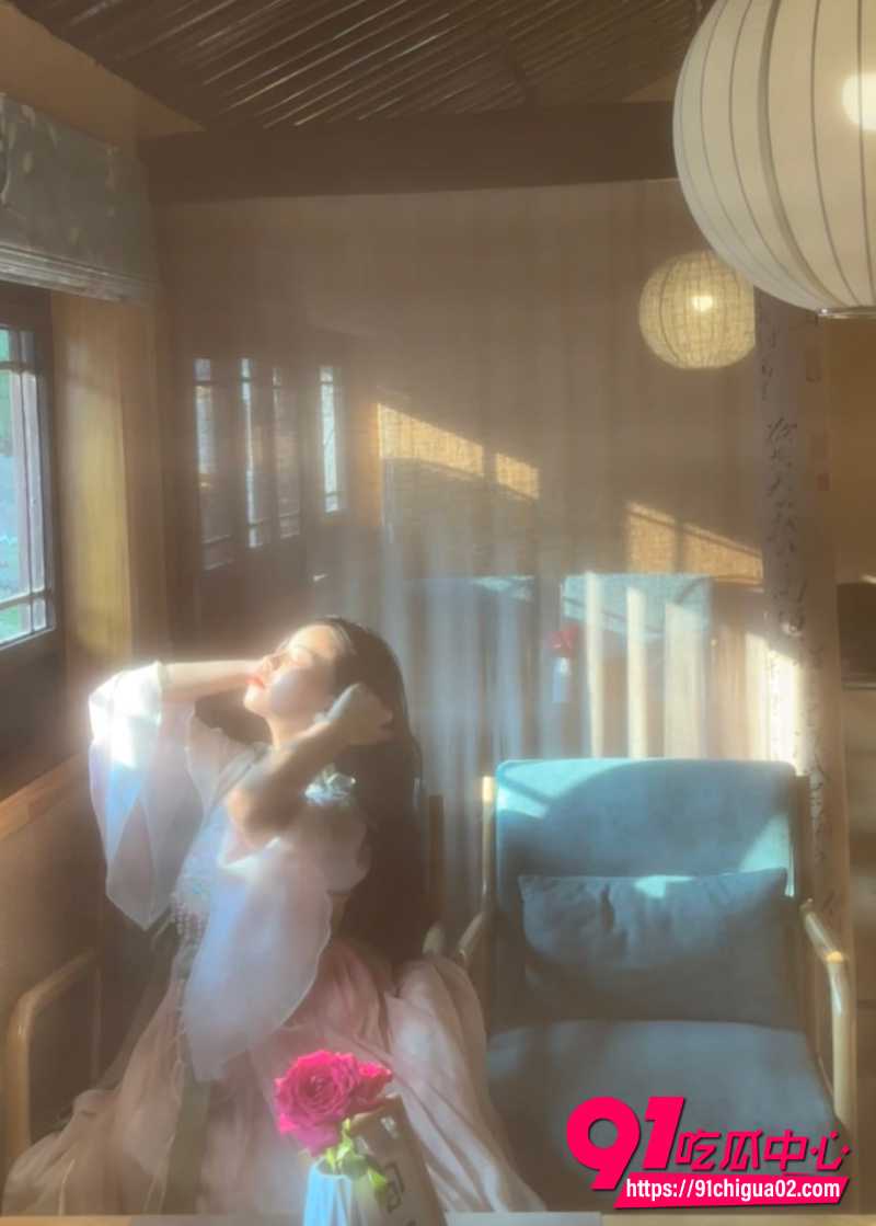 乐山幼师牟文倩2