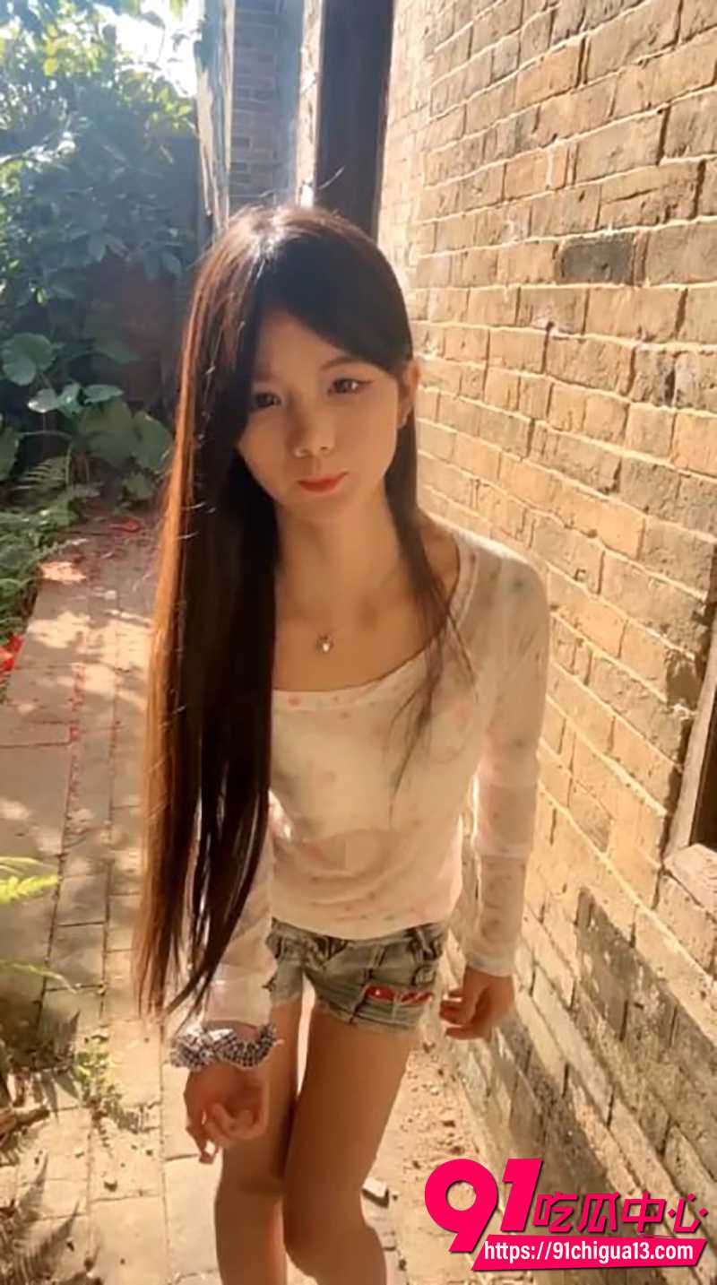 户外露出网红水嫩宝宝  1