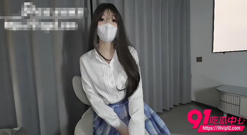 巨乳网红情深叉喔  1