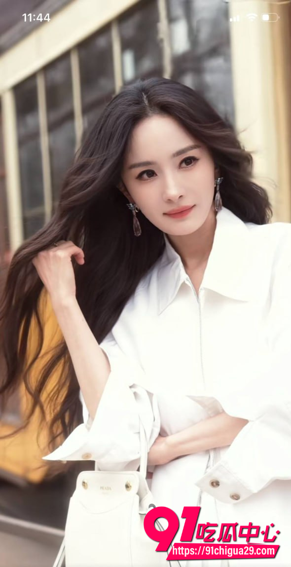 杨幂AWE2