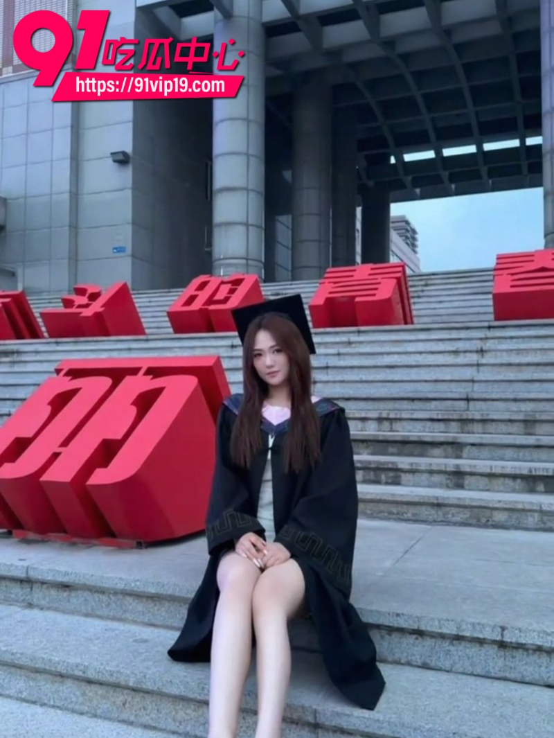 唐山师范学院成年女大学生赵蕾被男友曝光大量性爱自拍0
