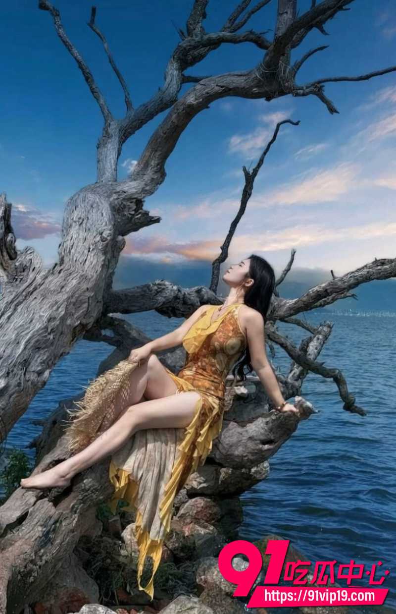 大理网红摄影师熏悟空的孙恋爱期间出轨脚踏多条船被前男友怒撕10