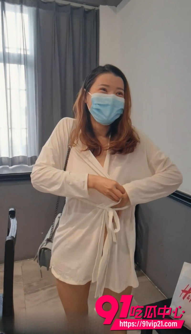 户外露出博主 TonyJ和贝贝 2