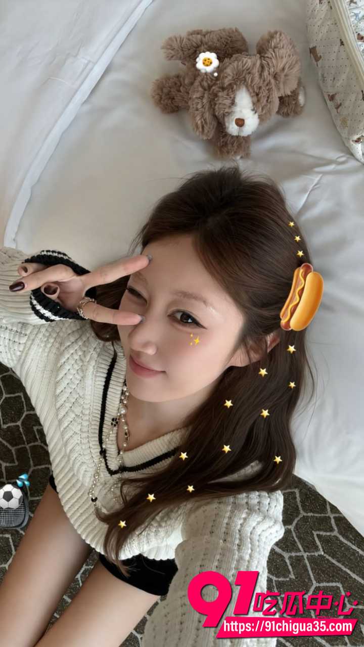 青岛女教师薛千千出轨学生2