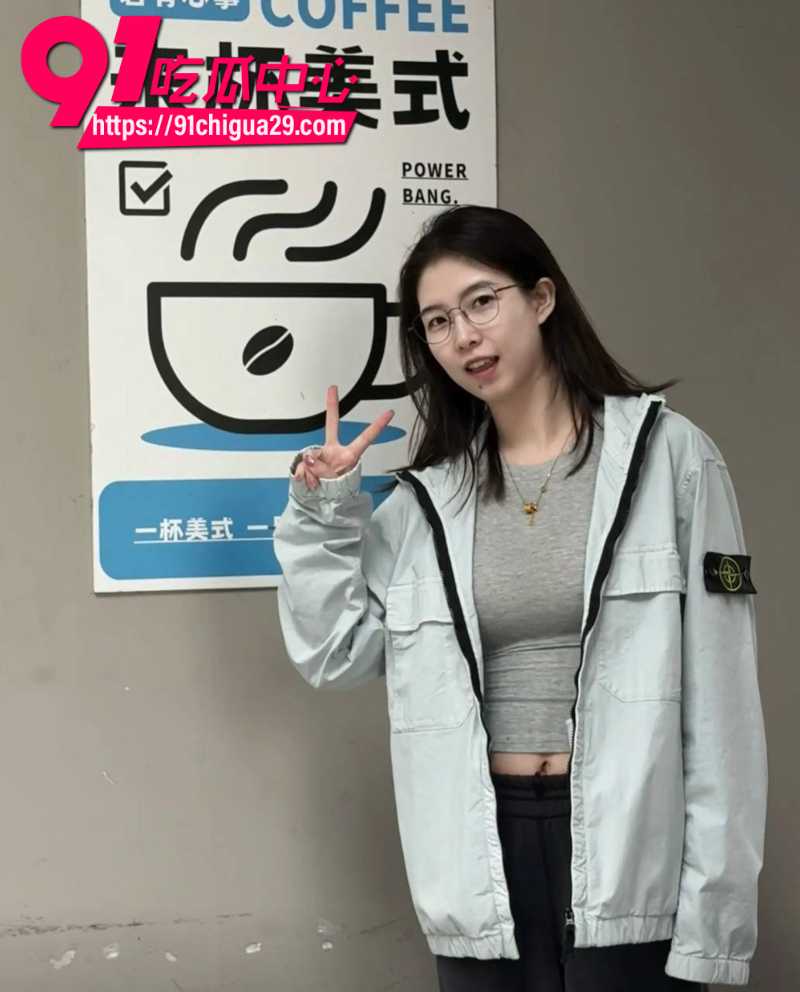 狼友秋哥投稿b站up主酒酿lily王勾引大哥线下约炮7