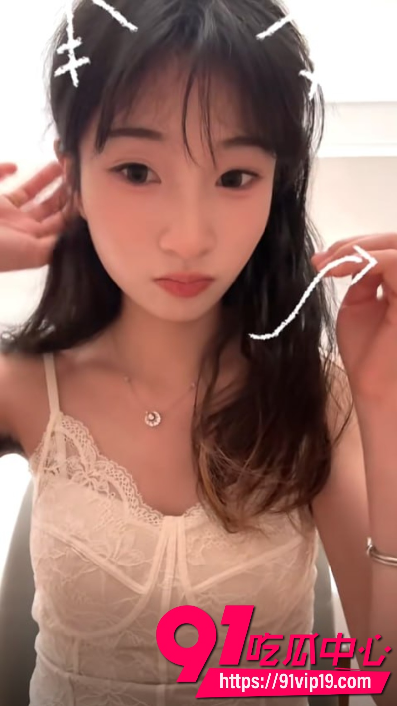 抖音又炸出新瓜网友扒出29W粉丝网红阿宇夫妇与百变小垚真实关系竟然是父女19