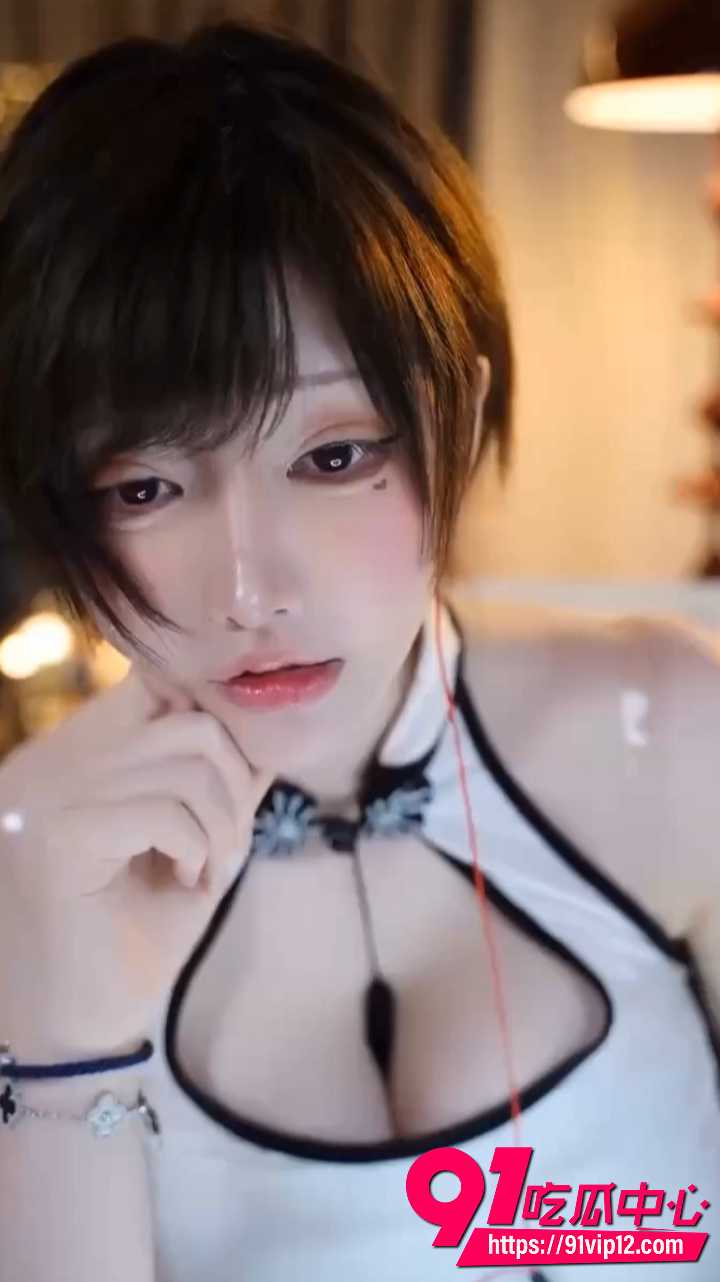 小糖糖模仿一色雨搞ASMR擦边1