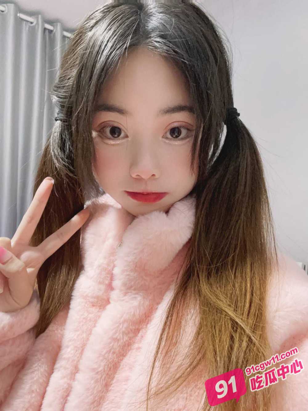 武汉财经大学的清纯学妹宋晴美  小萝莉被坏学长操到哭泣！