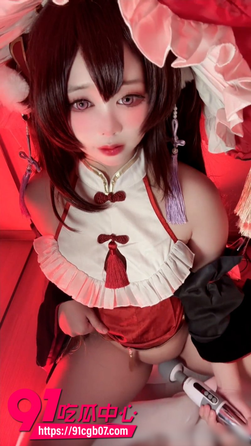 OF二次元小萝莉RemukiraCOS白虎女巫自慰骚穴网页素材5