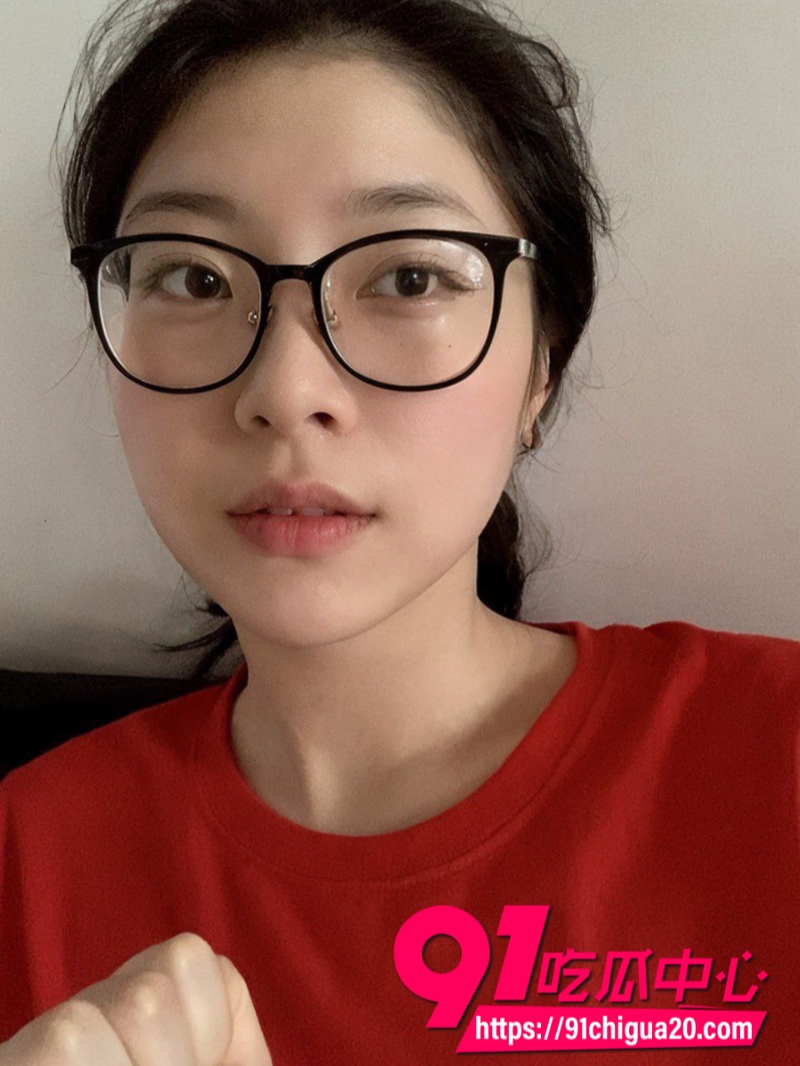女王秦嘉倪6