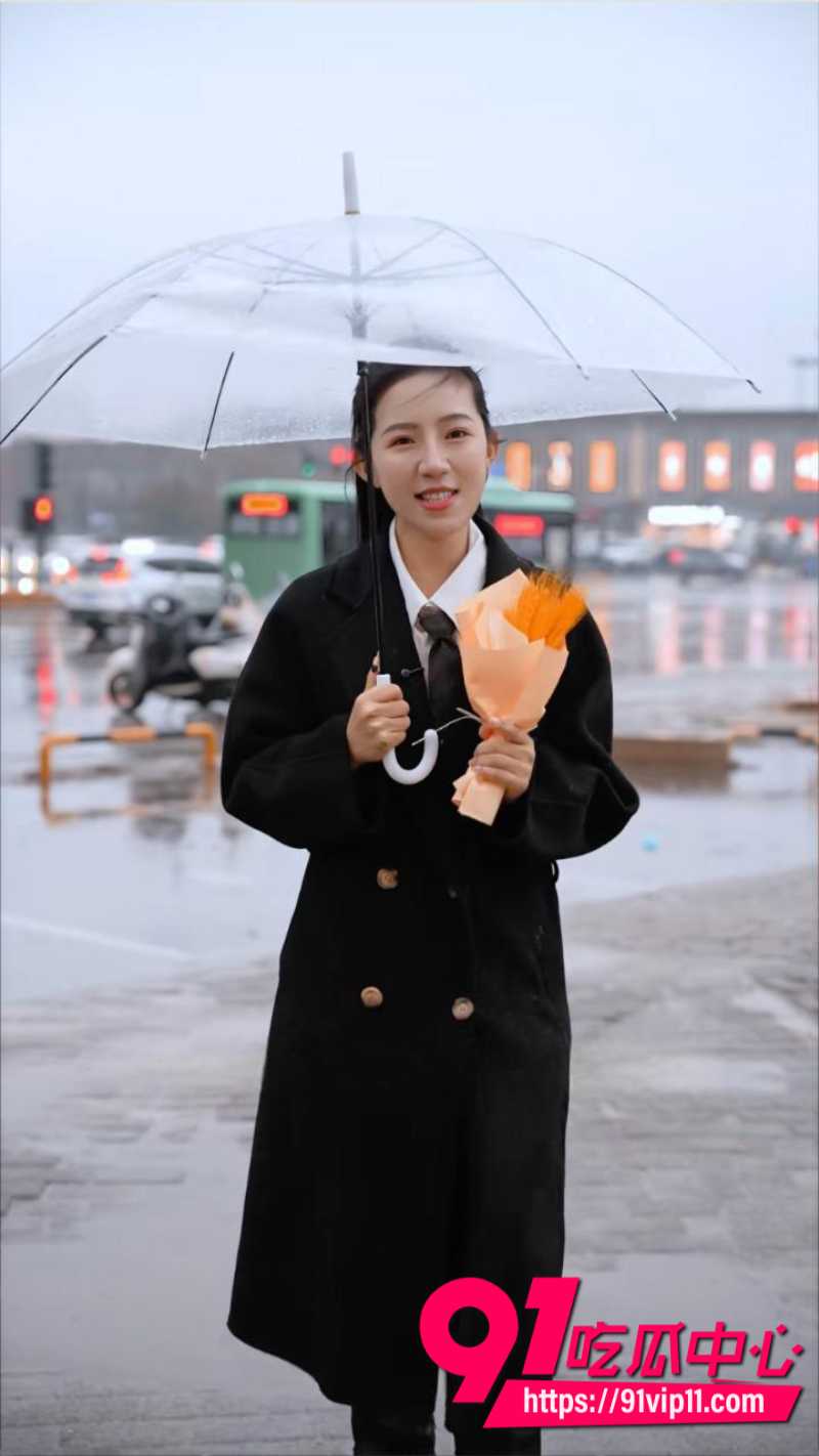 抖音2000万粉女网红麦小登人设坍塌与品牌方出轨偷情聊天转账记录全被爆出2