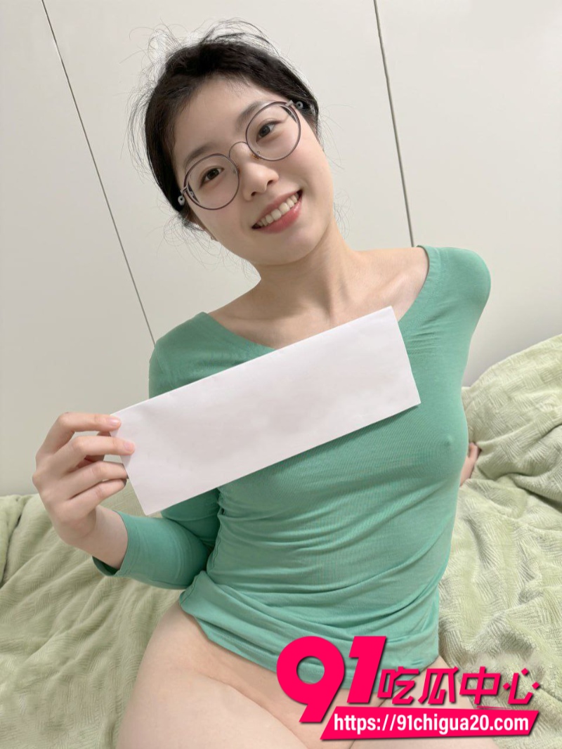 女王秦嘉倪7
