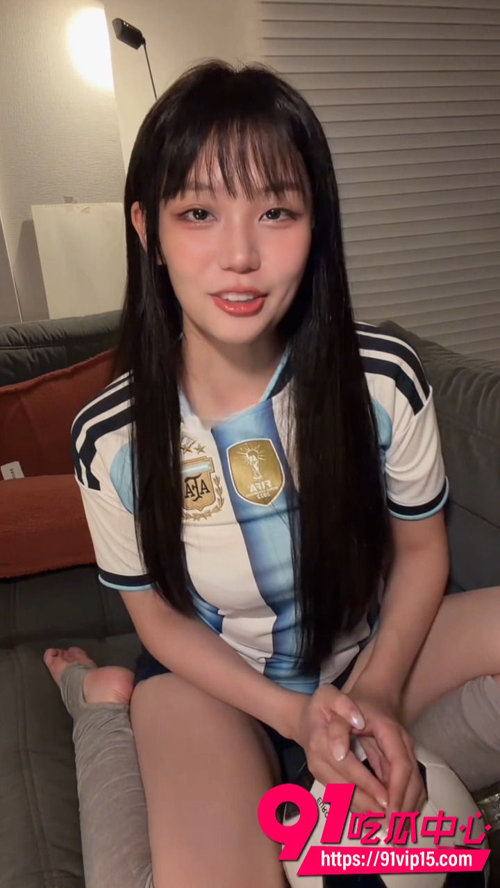推特反差博主玉米yummy707私密视频1