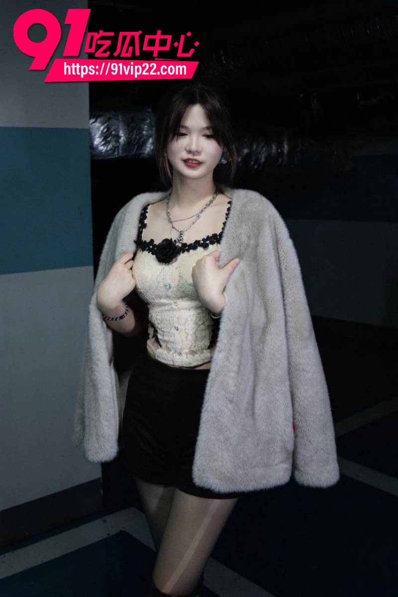 深圳第二中学数学系女教师李娜双人淫乱生活完整记录8